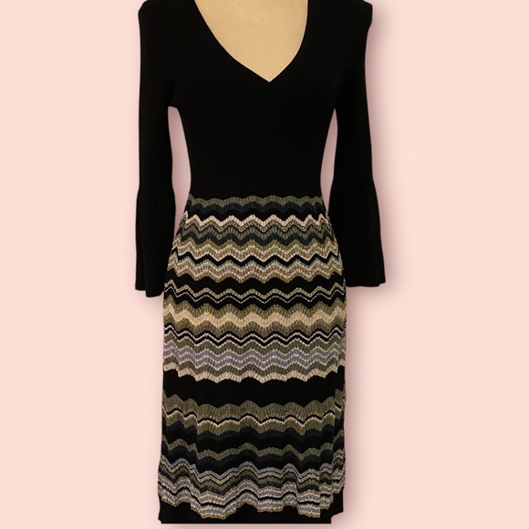 Nine West Women’s 3/4 Bell Sleeve Sweater Dress (M) - Picture 1 of 9